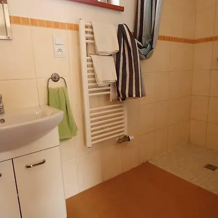 بيت ضيافة Penzion Dolni Dunajovice *